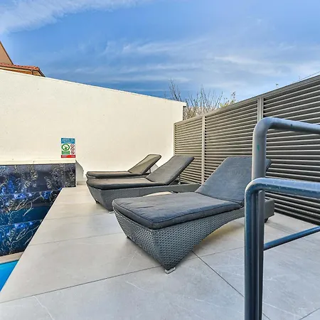 Apartment Brnas