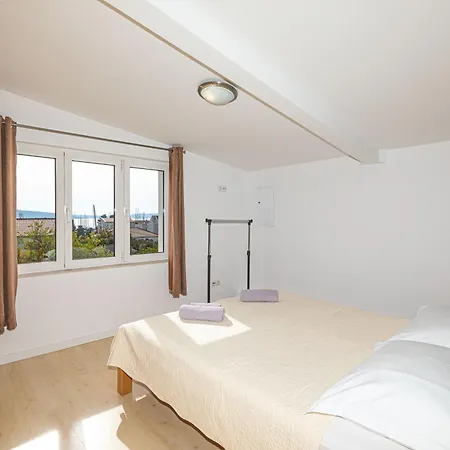 Lägenhet Brnas Kaštela