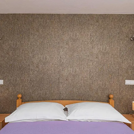 Lägenhet Brnas Kaštela